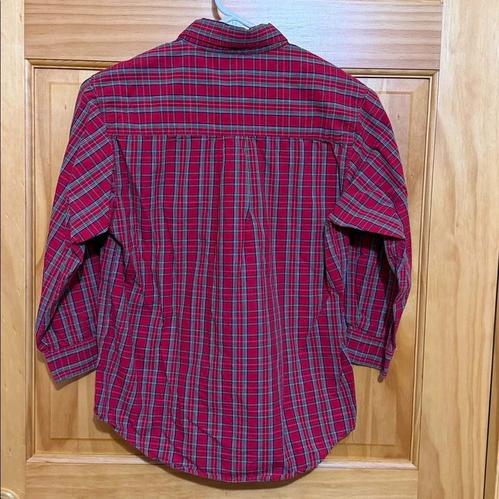 Old Navy Red and Green Plaid Boy’s Button Down Shirt, Size 8.